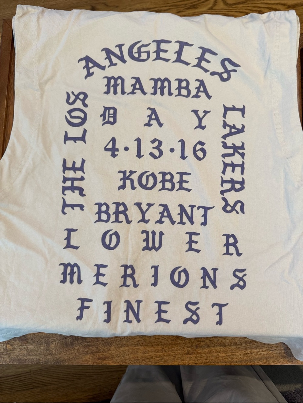 Rare vintage Kobe Bryant Tribute Graphic Tee - White with Purple Print